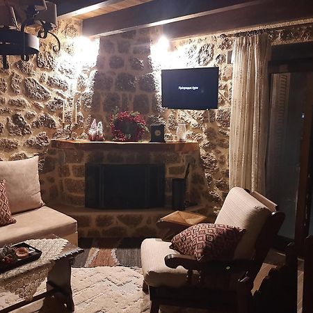 Νόστος Villa อาโน ตริคาลา ภายนอก รูปภาพ