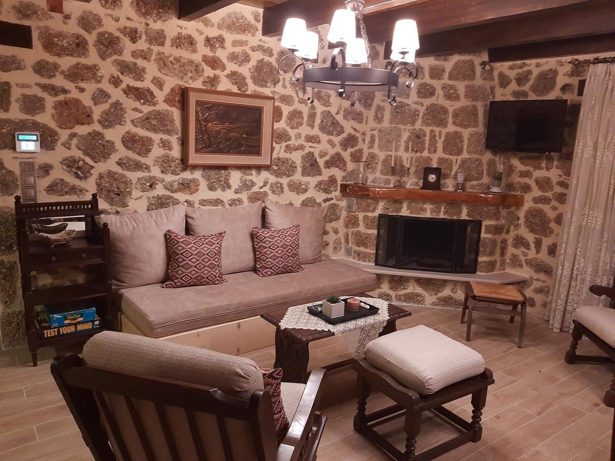 Νόστος Villa อาโน ตริคาลา ภายนอก รูปภาพ