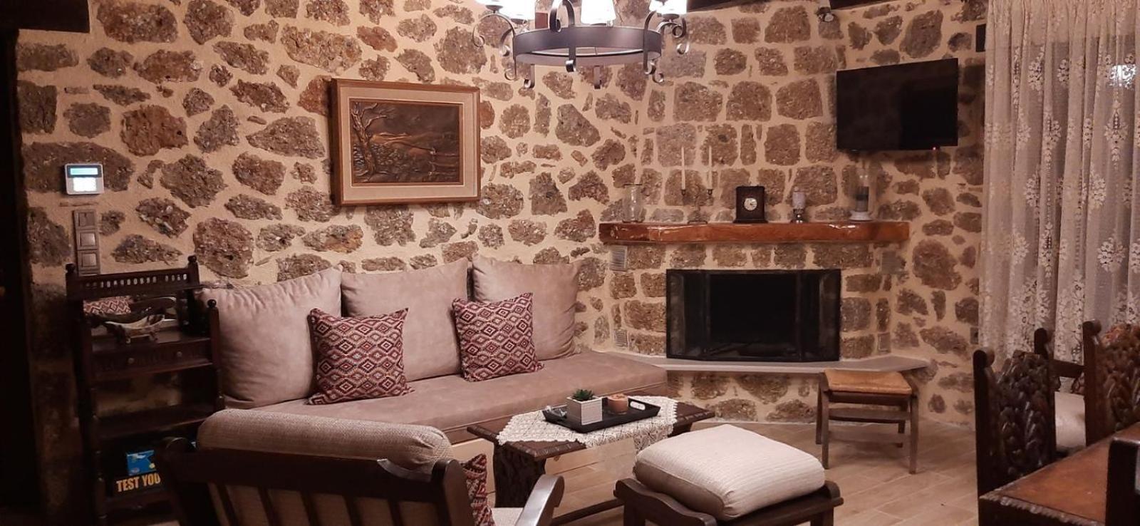 Νόστος Villa อาโน ตริคาลา ภายนอก รูปภาพ